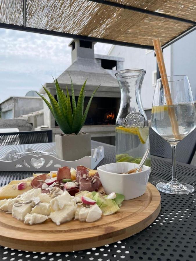 Apartments Zaja Seget Vranjica Eksteriør billede